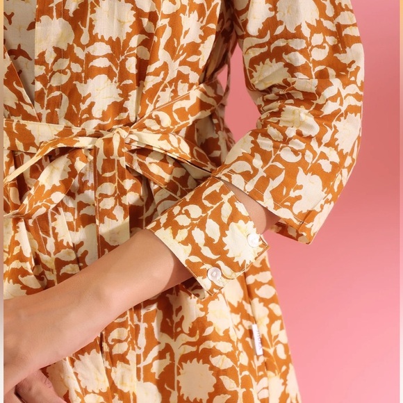 JISORA Motifs with Mustard Jaal on Cotton Shrug - Picture 5 of 12